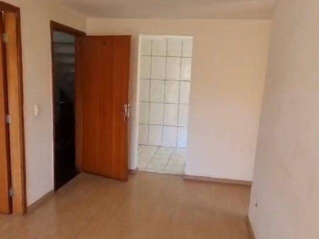 #5943-A - Apartamento para Venda em São Paulo - SP - 2