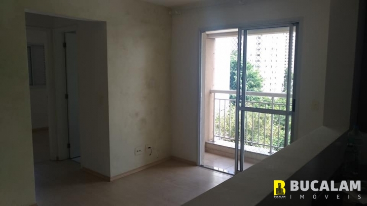 Apartamento à venda com 2 quartos, 58m² - Foto 2