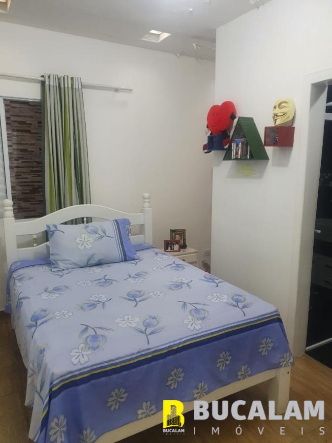 Casa à venda com 3 quartos, 250m² - Foto 16