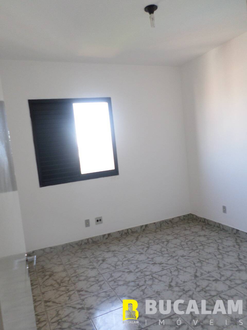 Apartamento à venda com 2 quartos, 56m² - Foto 12