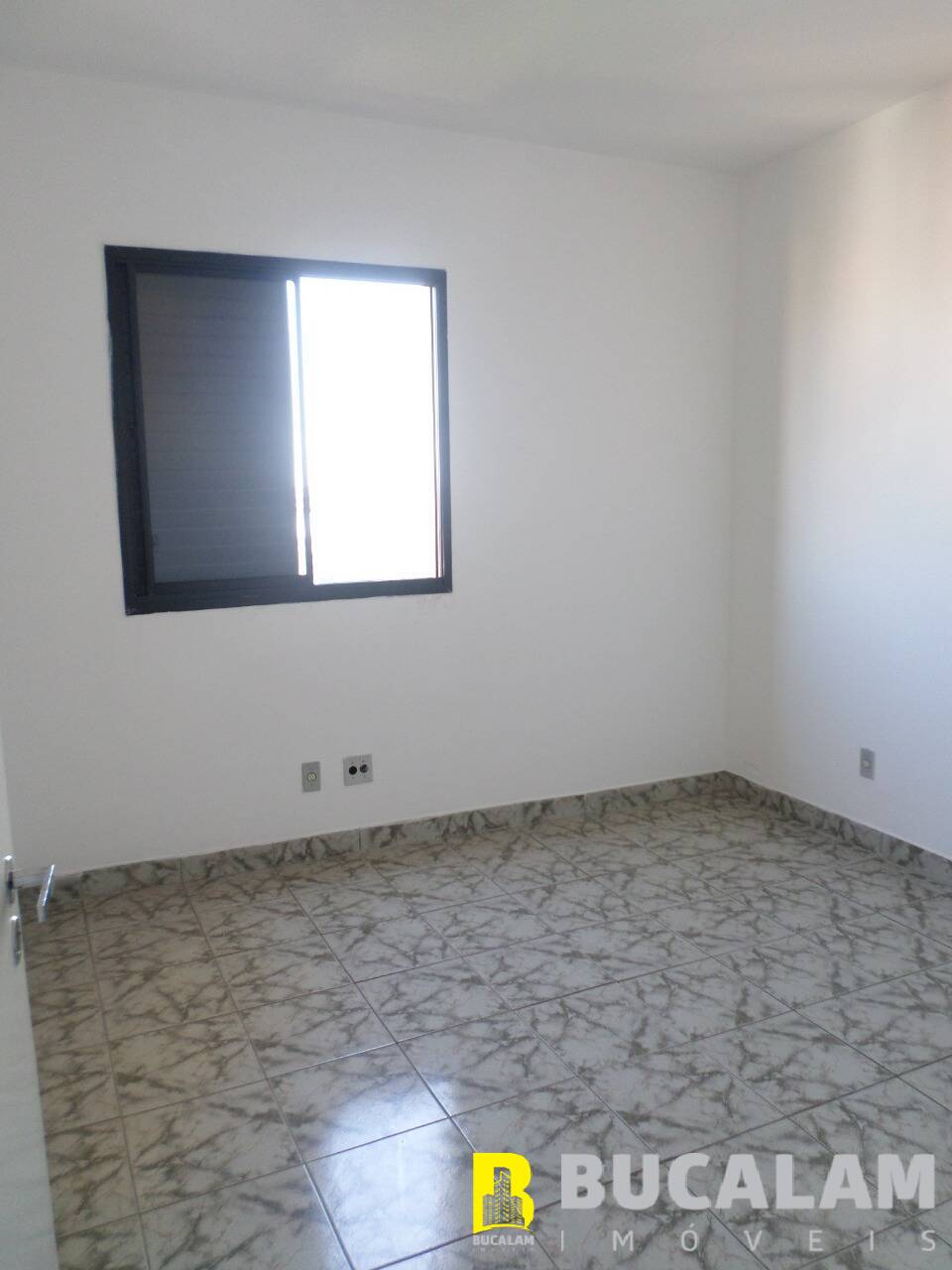 Apartamento à venda com 2 quartos, 56m² - Foto 14