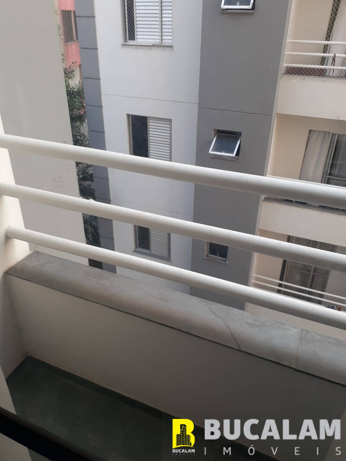 Apartamento à venda com 2 quartos, 58m² - Foto 3