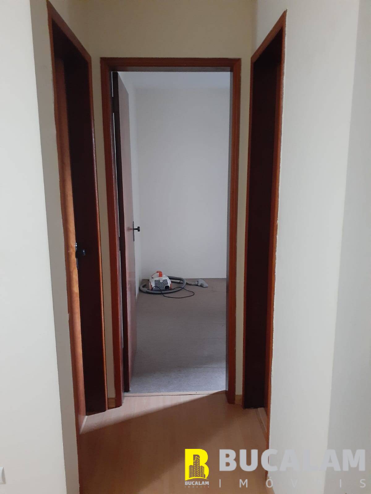 Apartamento à venda com 2 quartos, 58m² - Foto 4