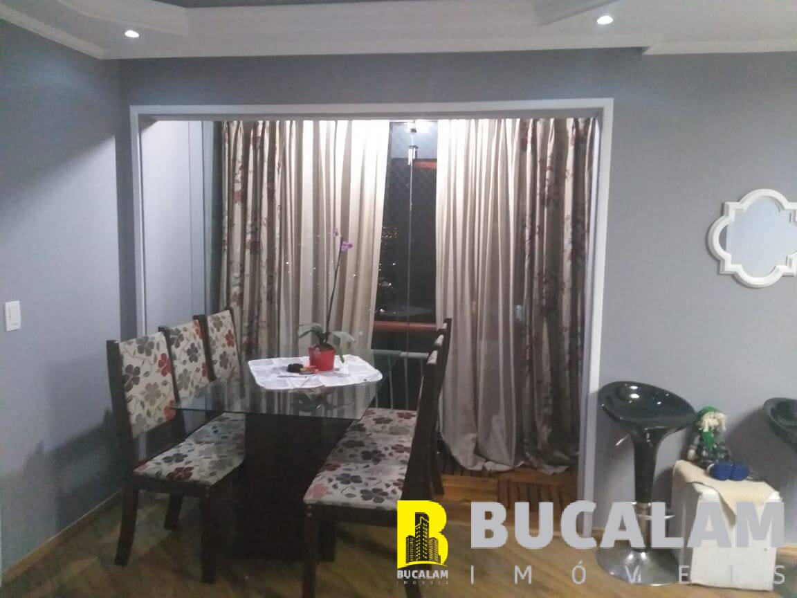 Apartamento à venda com 3 quartos, 70m² - Foto 3