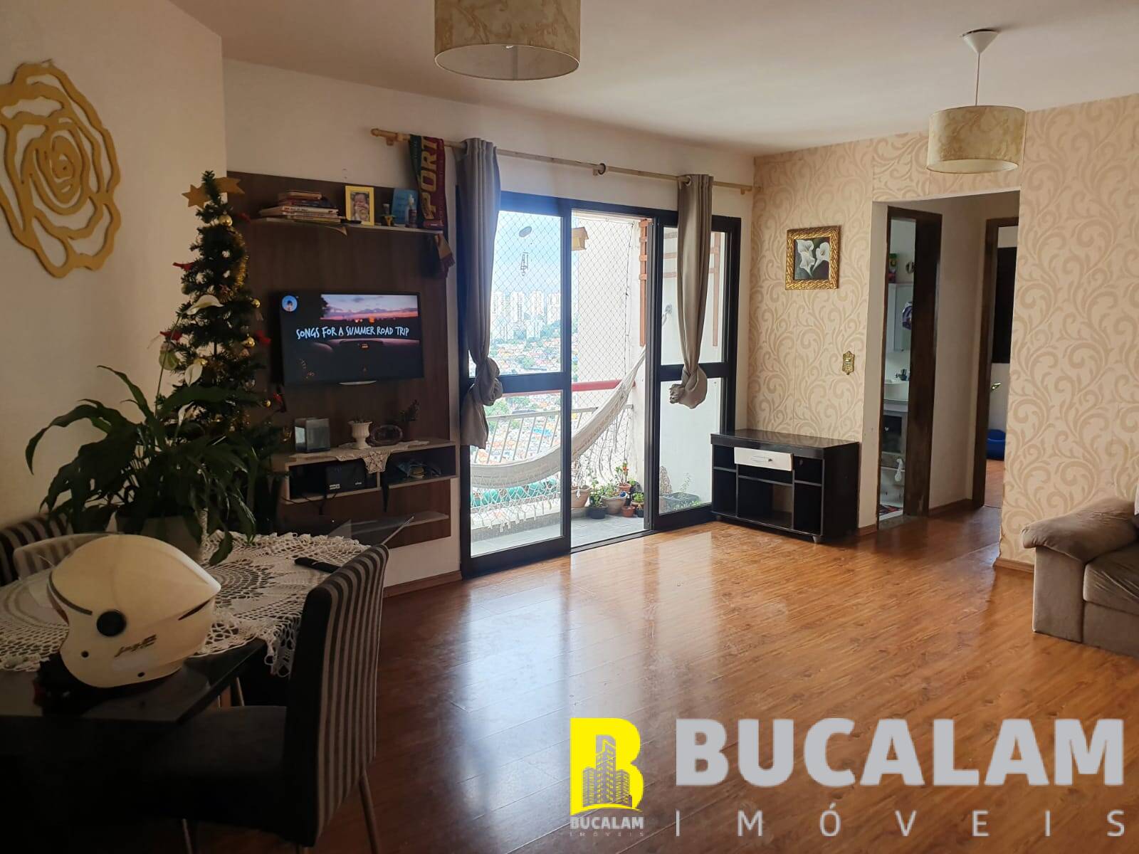 Apartamento à venda com 2 quartos, 63m² - Foto 4