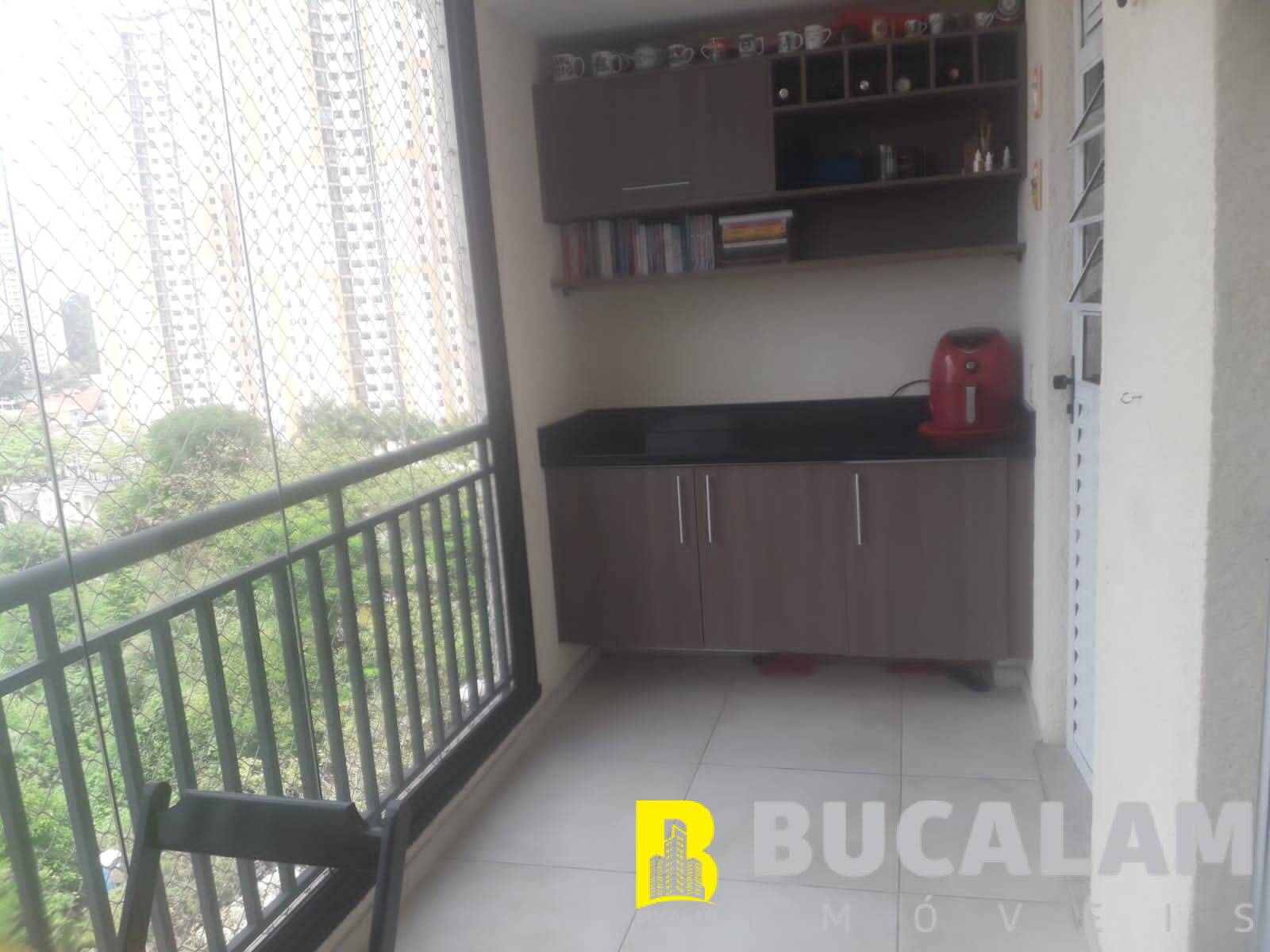 Apartamento à venda com 3 quartos, 80m² - Foto 2