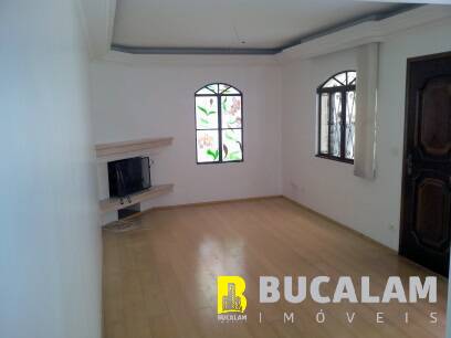 Casa à venda com 3 quartos, 200m² - Foto 3