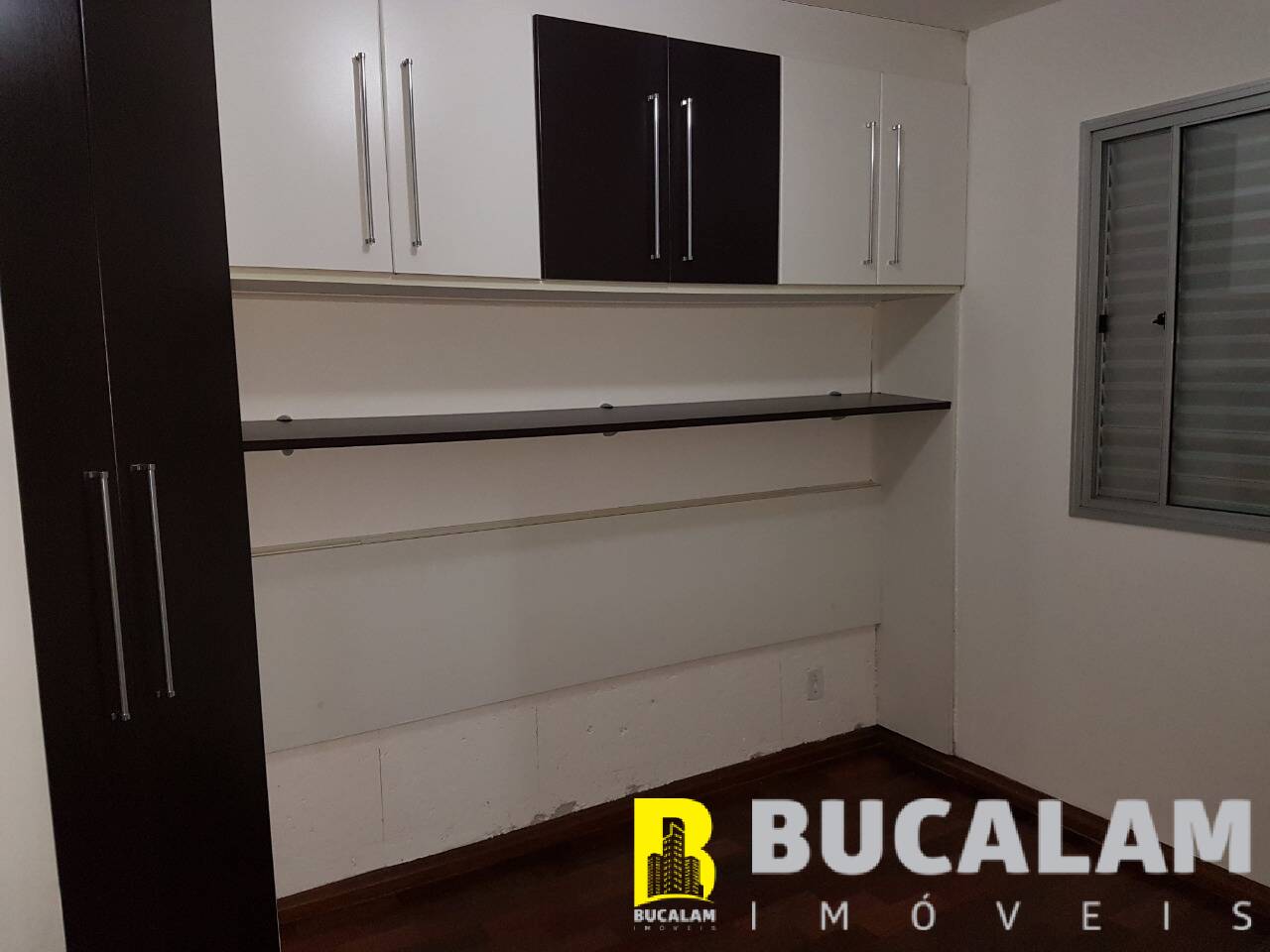 Casa à venda com 2 quartos, 57m² - Foto 6