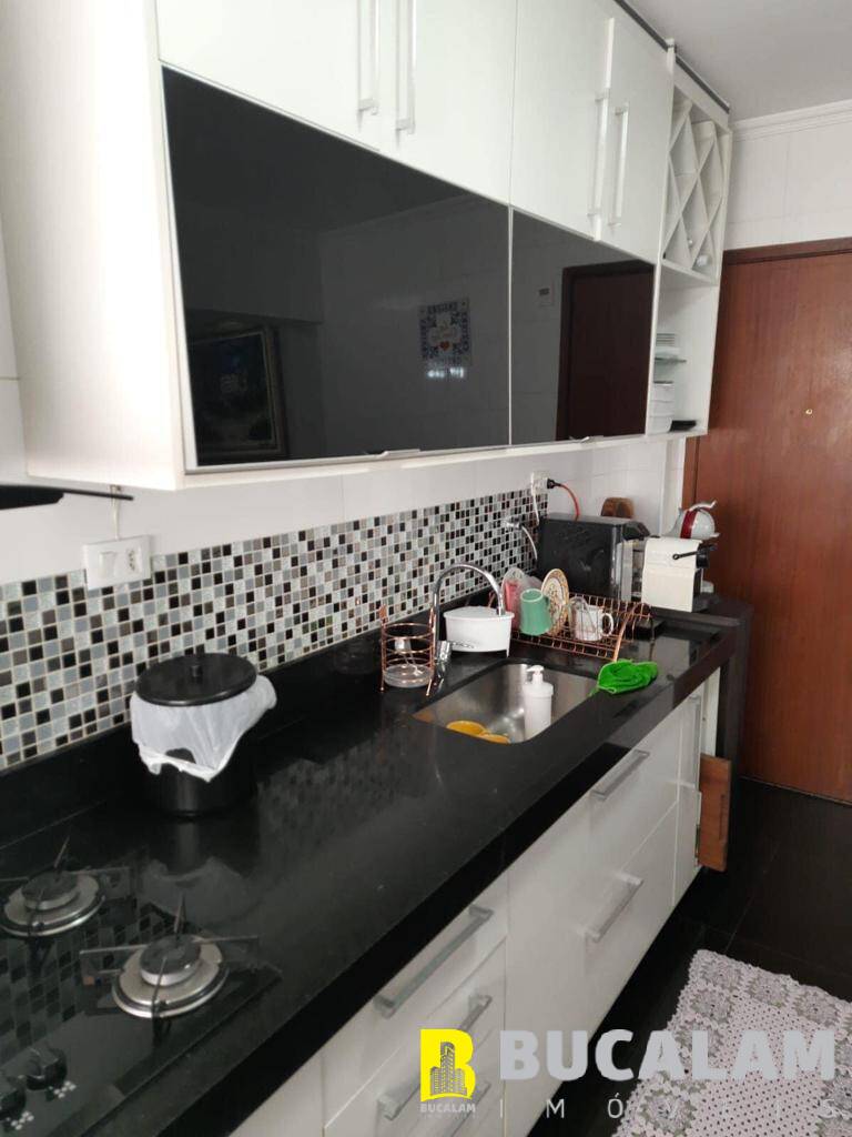 Apartamento à venda com 3 quartos, 111m² - Foto 9