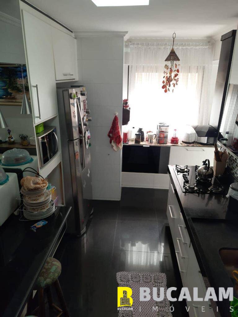 Apartamento à venda com 3 quartos, 111m² - Foto 8