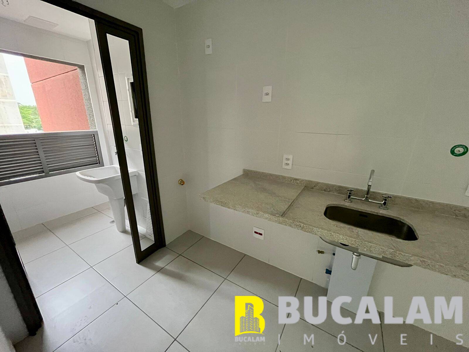 Apartamento à venda com 3 quartos, 78m² - Foto 15