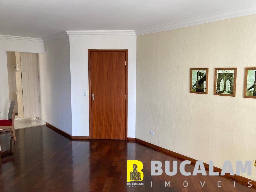 Apartamento à venda com 3 quartos, 112m² - Foto 2