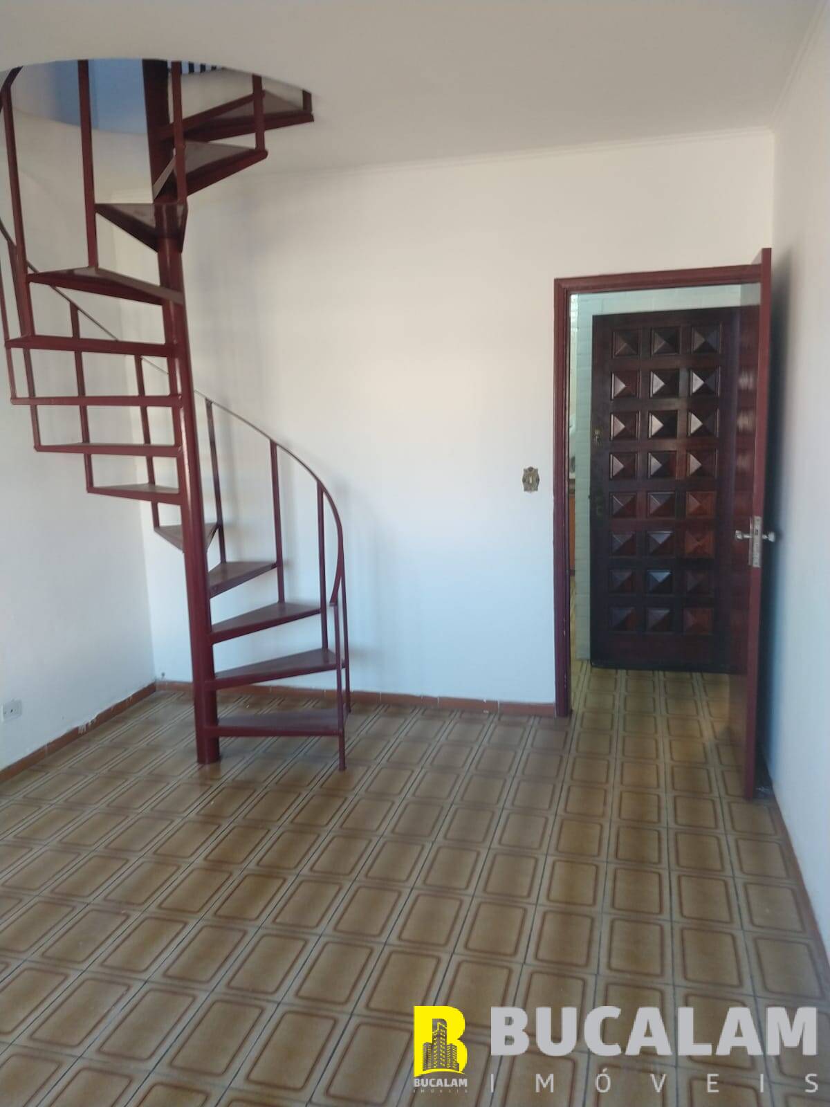 Casa à venda com 2 quartos, 125m² - Foto 11