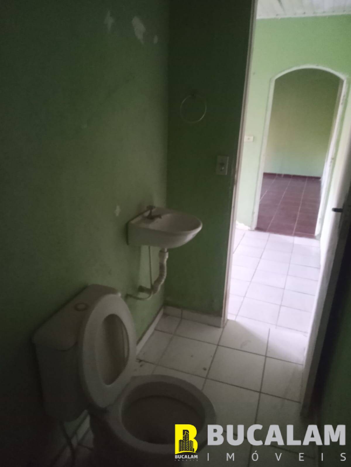 Casa à venda com 2 quartos, 250m² - Foto 10