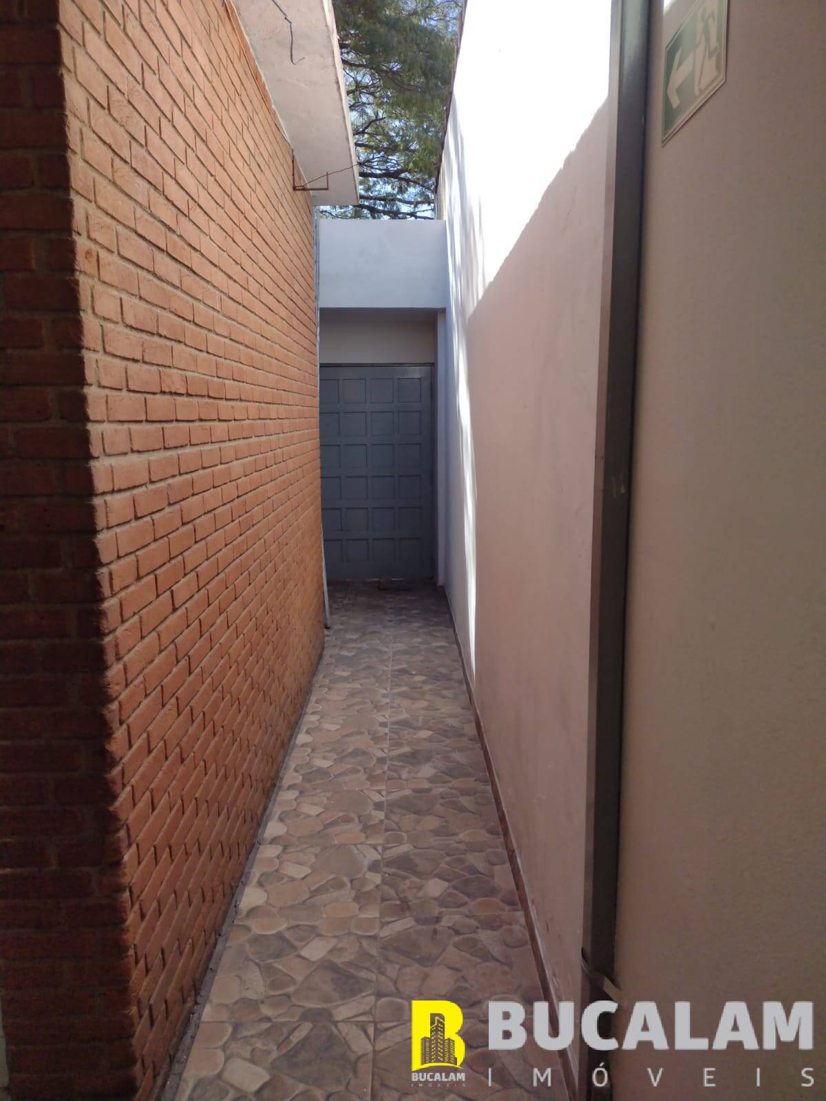 Casa à venda com 4 quartos, 238m² - Foto 27