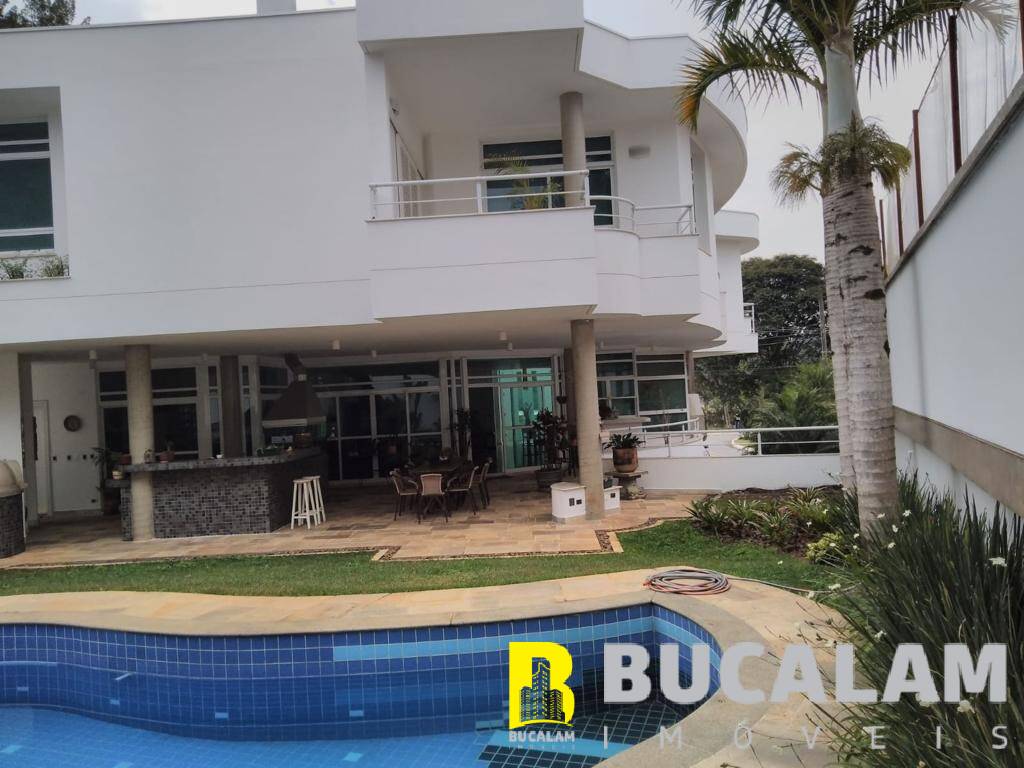 Casa à venda com 4 quartos, 1000m² - Foto 14