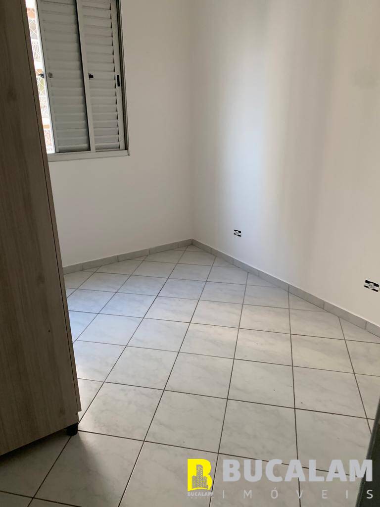 Apartamento à venda com 2 quartos, 57m² - Foto 4