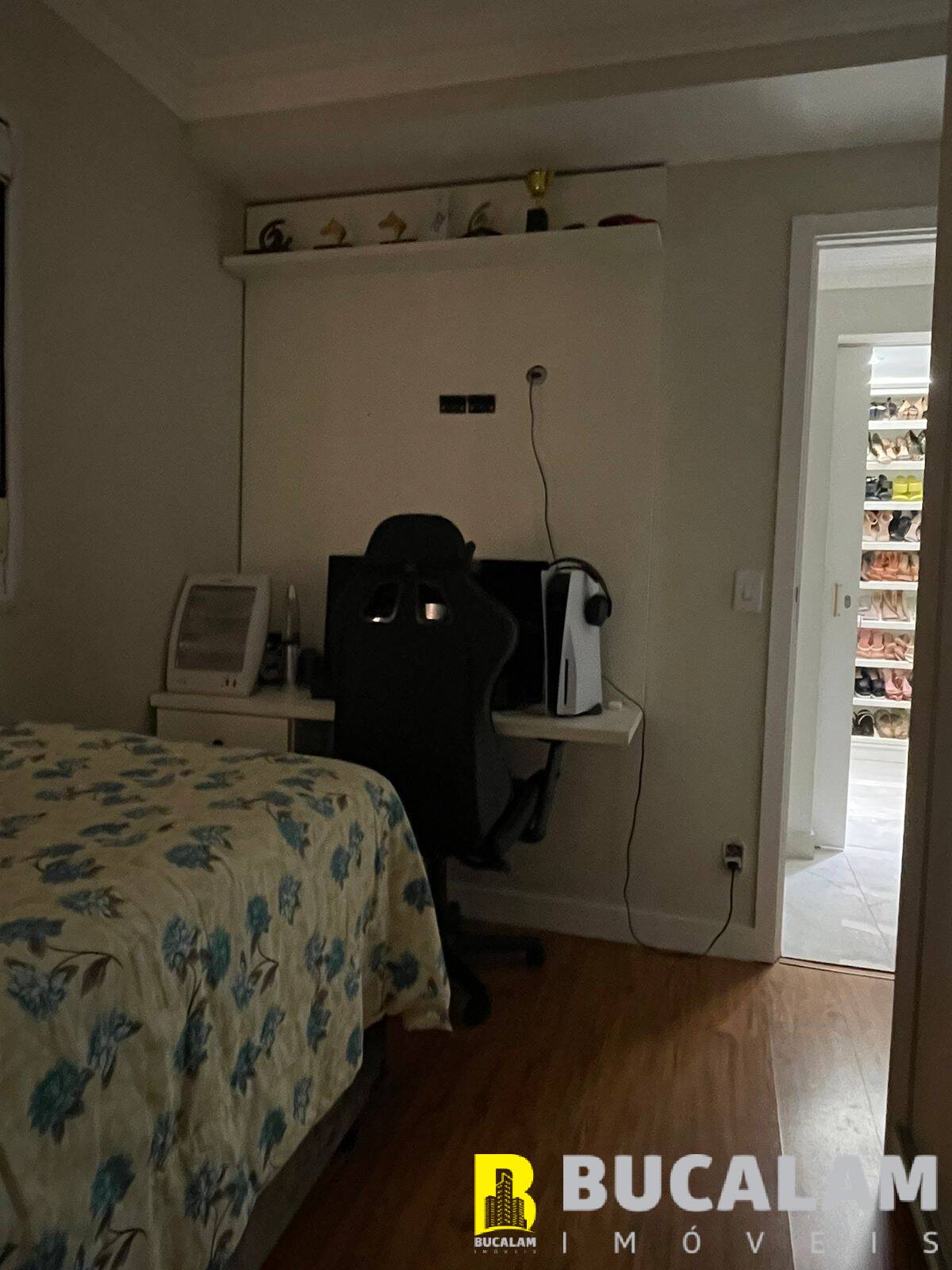 Apartamento à venda com 3 quartos, 107m² - Foto 13