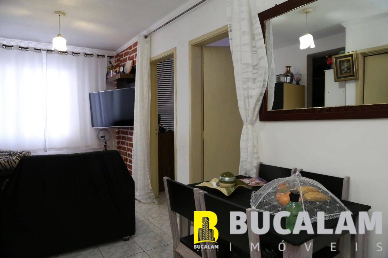 Apartamento à venda com 2 quartos, 49m² - Foto 4