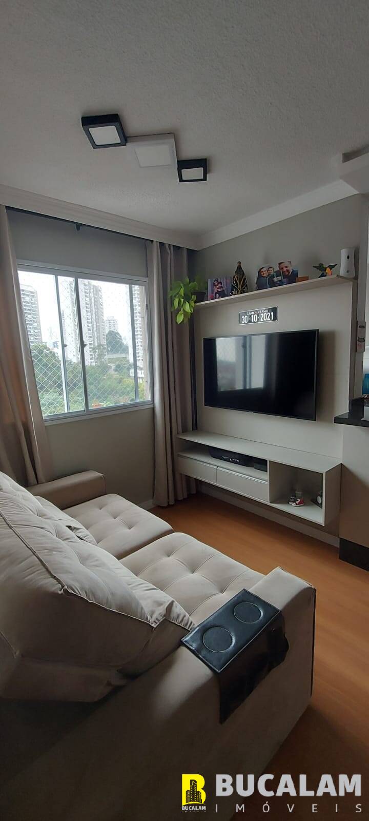 Apartamento à venda com 2 quartos, 41m² - Foto 1