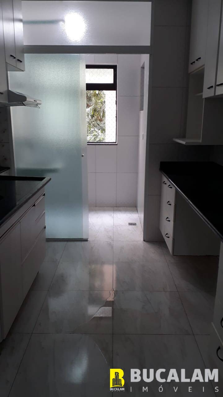 Apartamento à venda com 3 quartos, 77m² - Foto 7