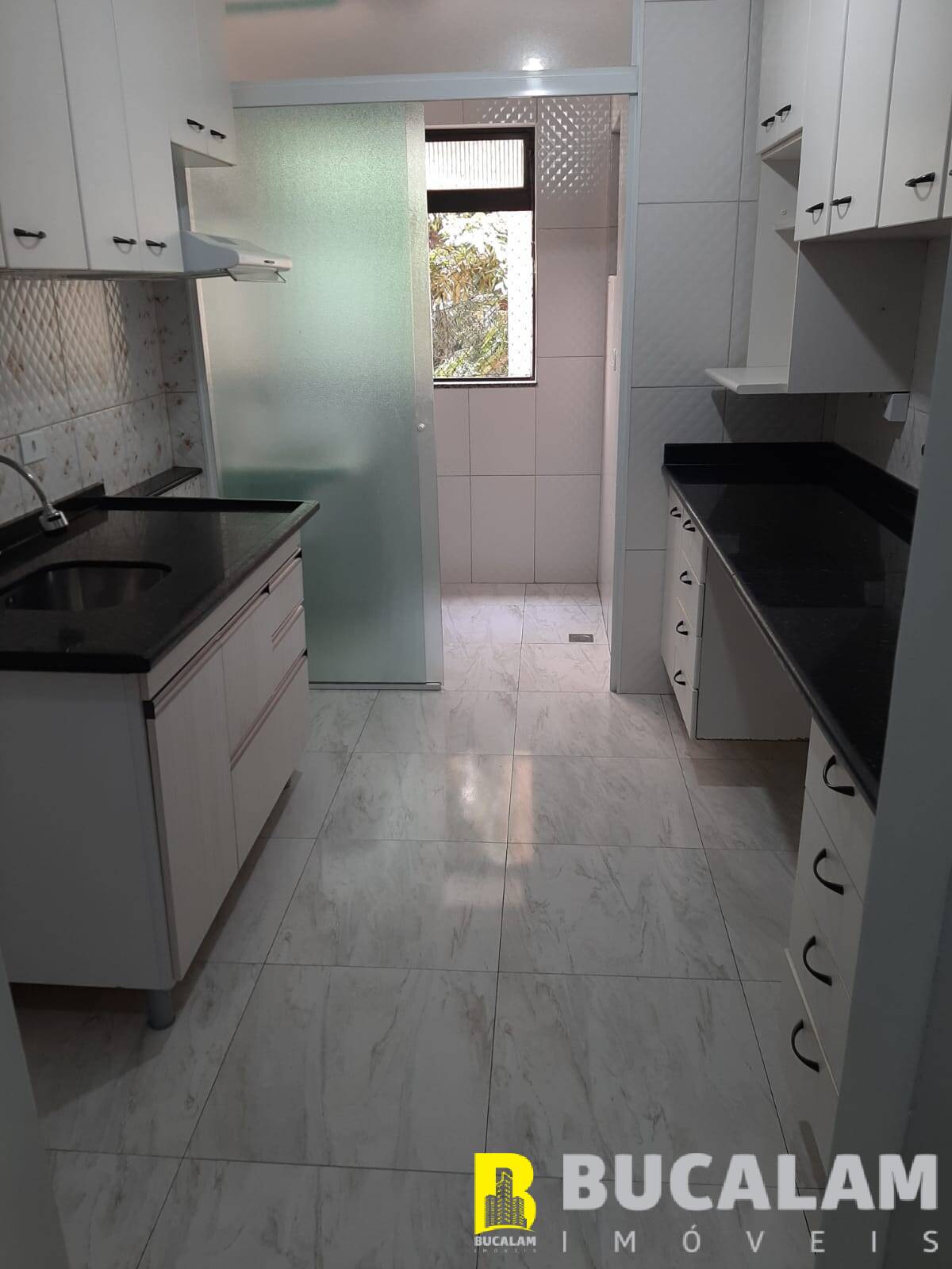 Apartamento à venda com 3 quartos, 77m² - Foto 8