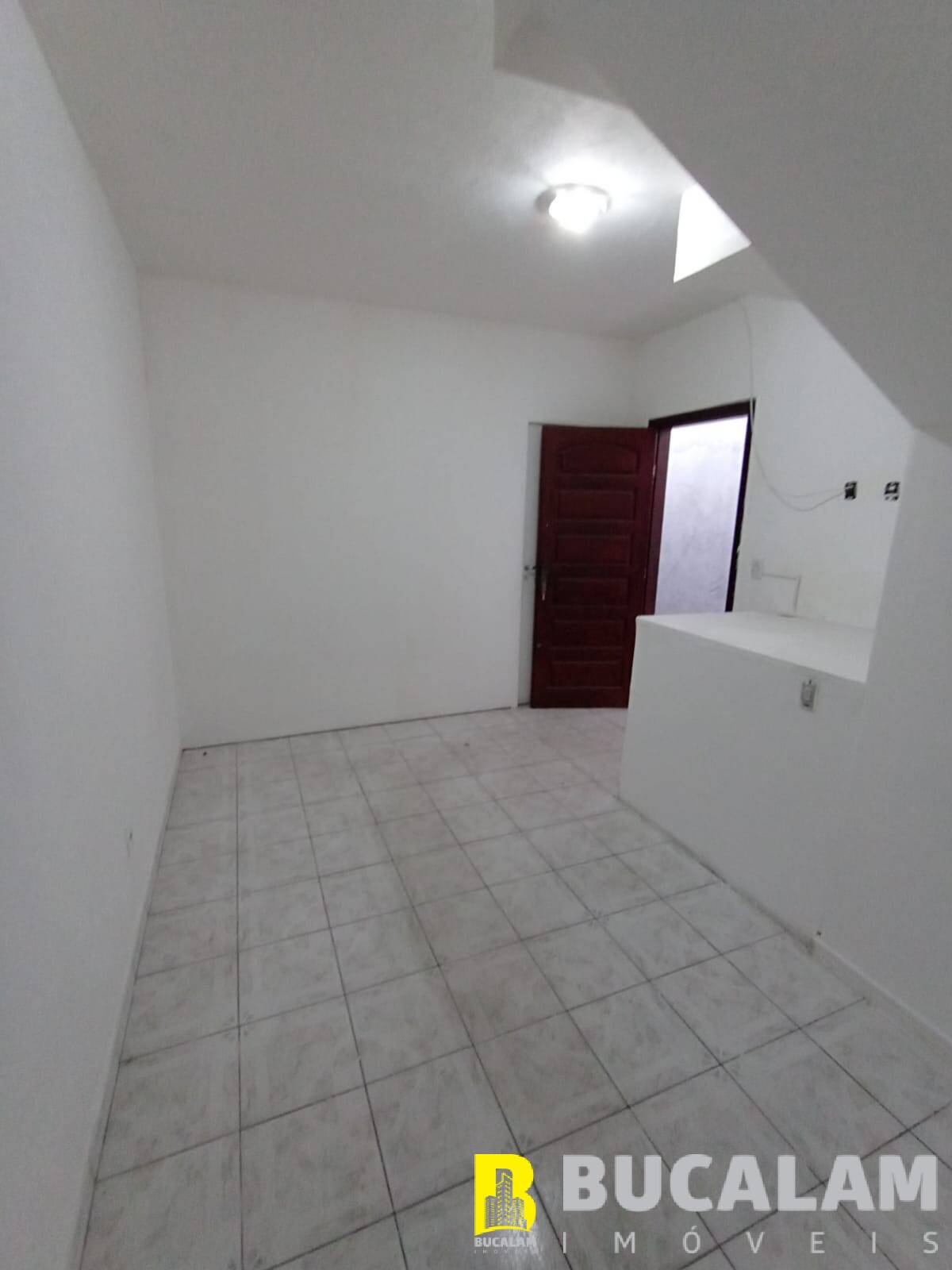 Casa à venda com 2 quartos, 100m² - Foto 6