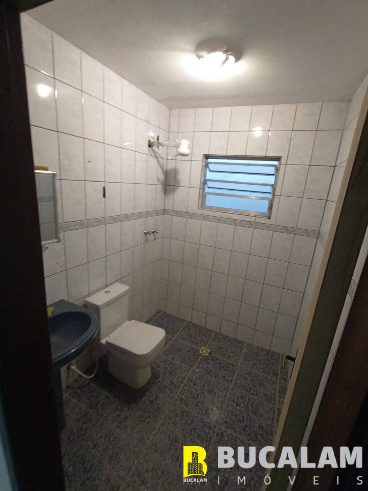 Casa à venda com 2 quartos, 100m² - Foto 9