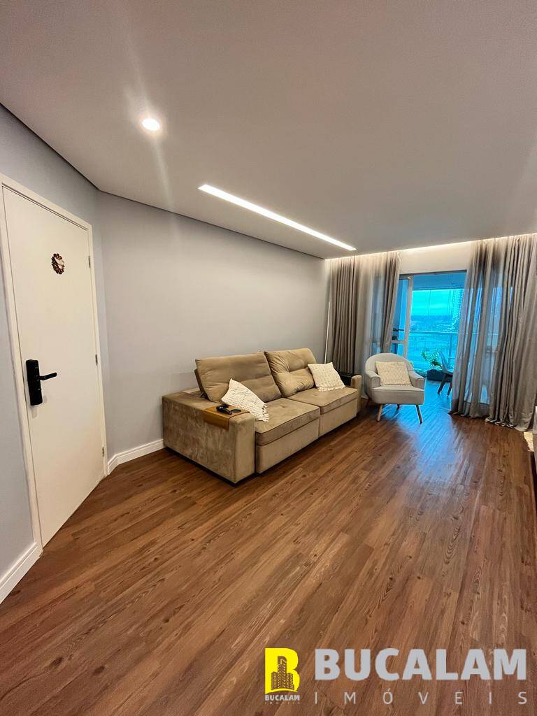 Apartamento à venda com 3 quartos, 125m² - Foto 6