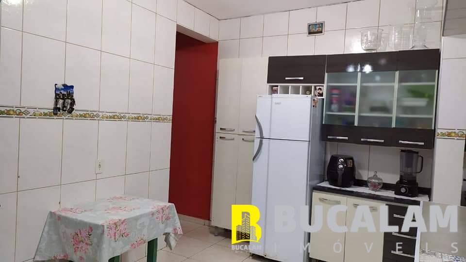 Casa à venda com 3 quartos, 81m² - Foto 6