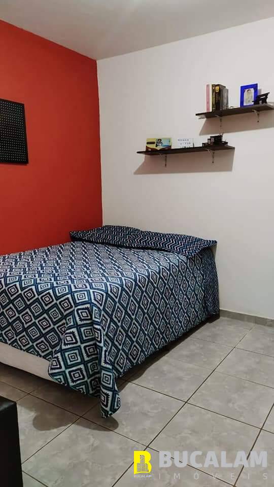 Casa à venda com 3 quartos, 81m² - Foto 12