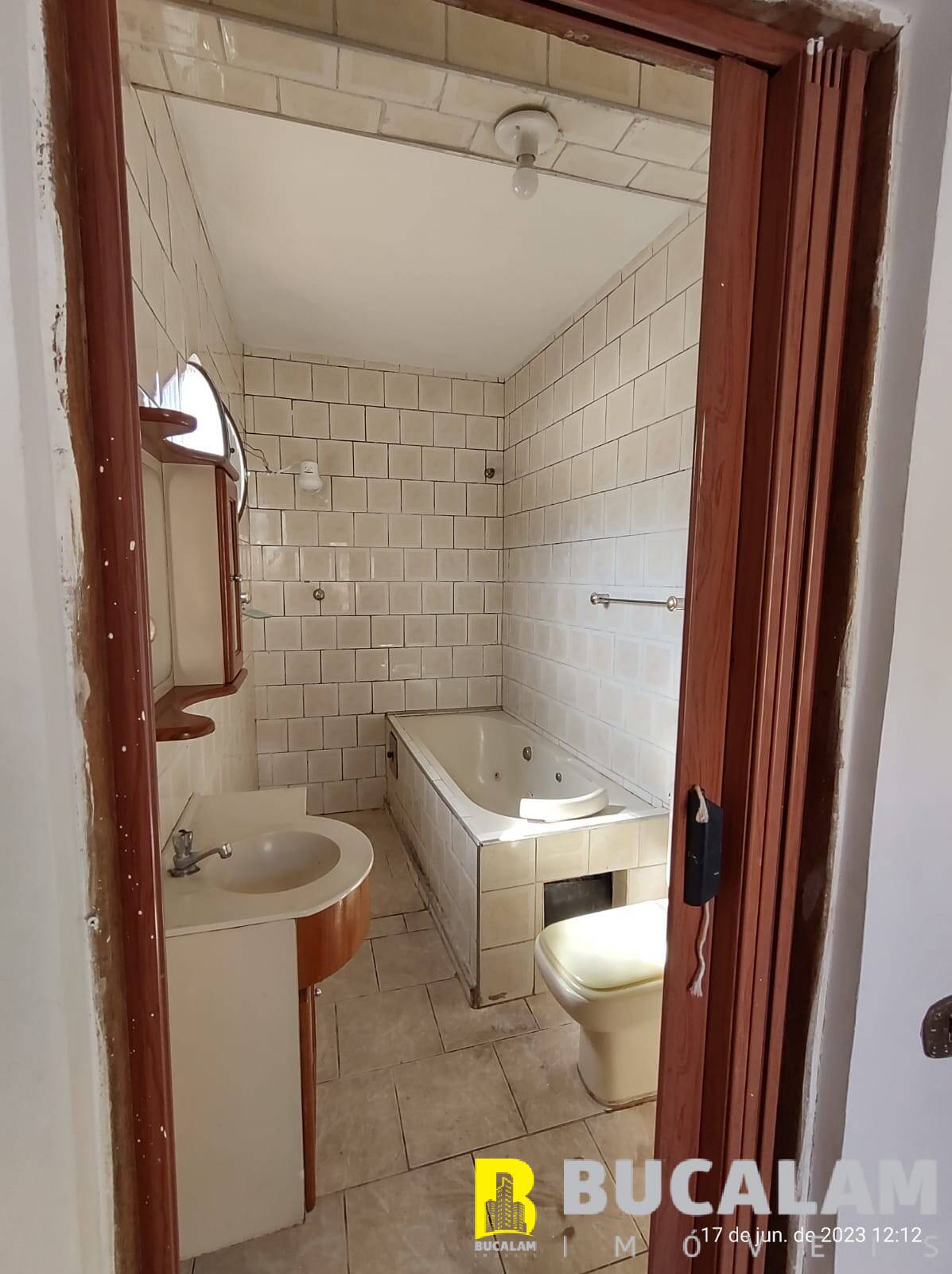 Casa à venda com 4 quartos, 160m² - Foto 16