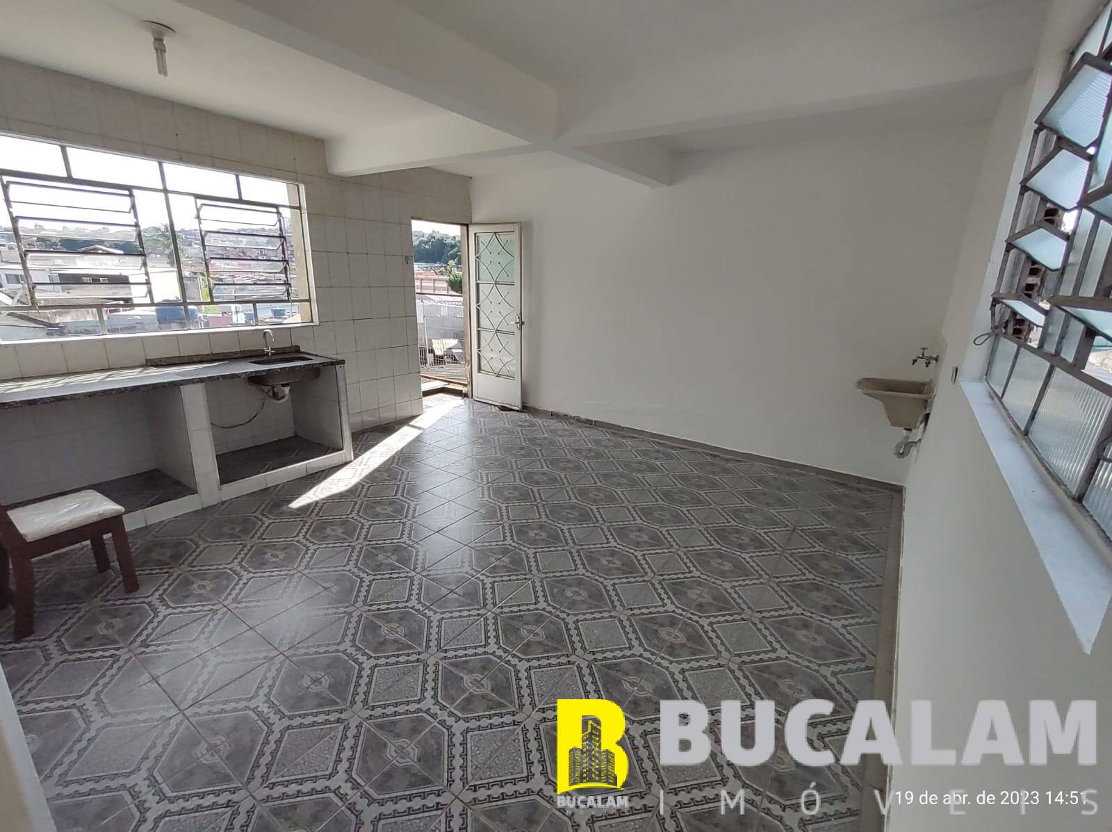 Casa à venda com 4 quartos, 160m² - Foto 5