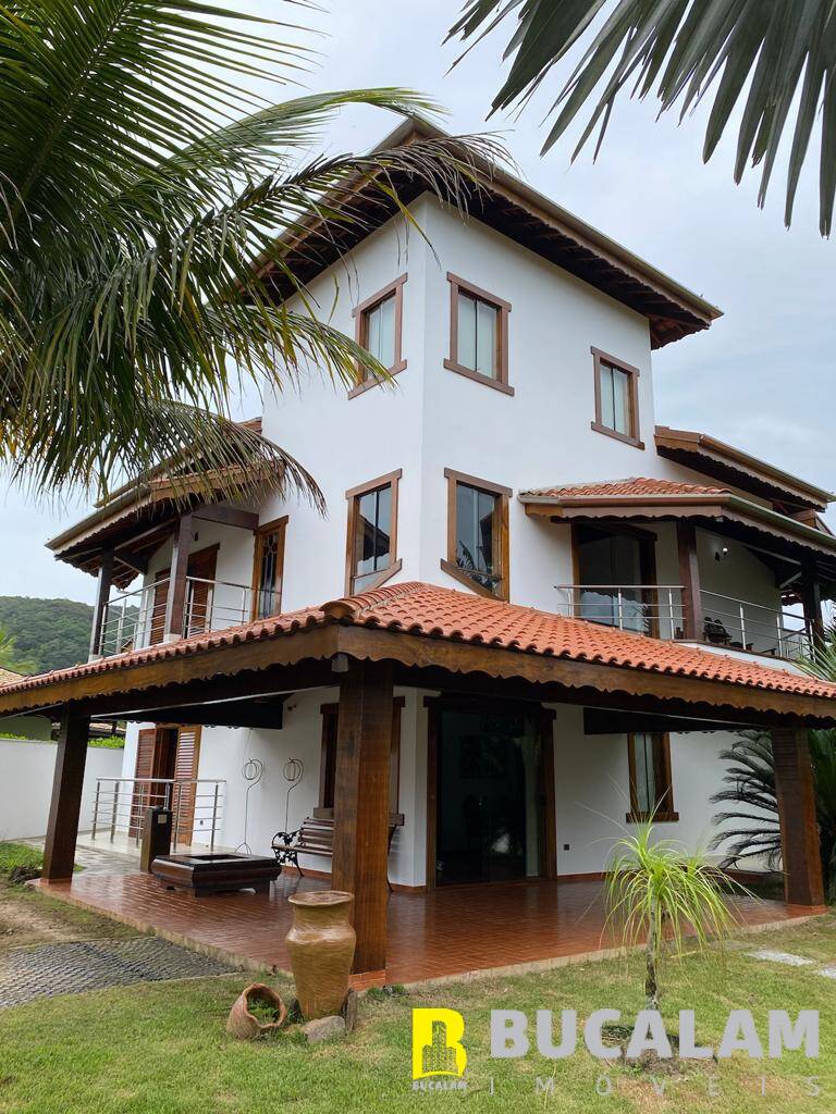 Casa à venda com 4 quartos, 2374m² - Foto 2