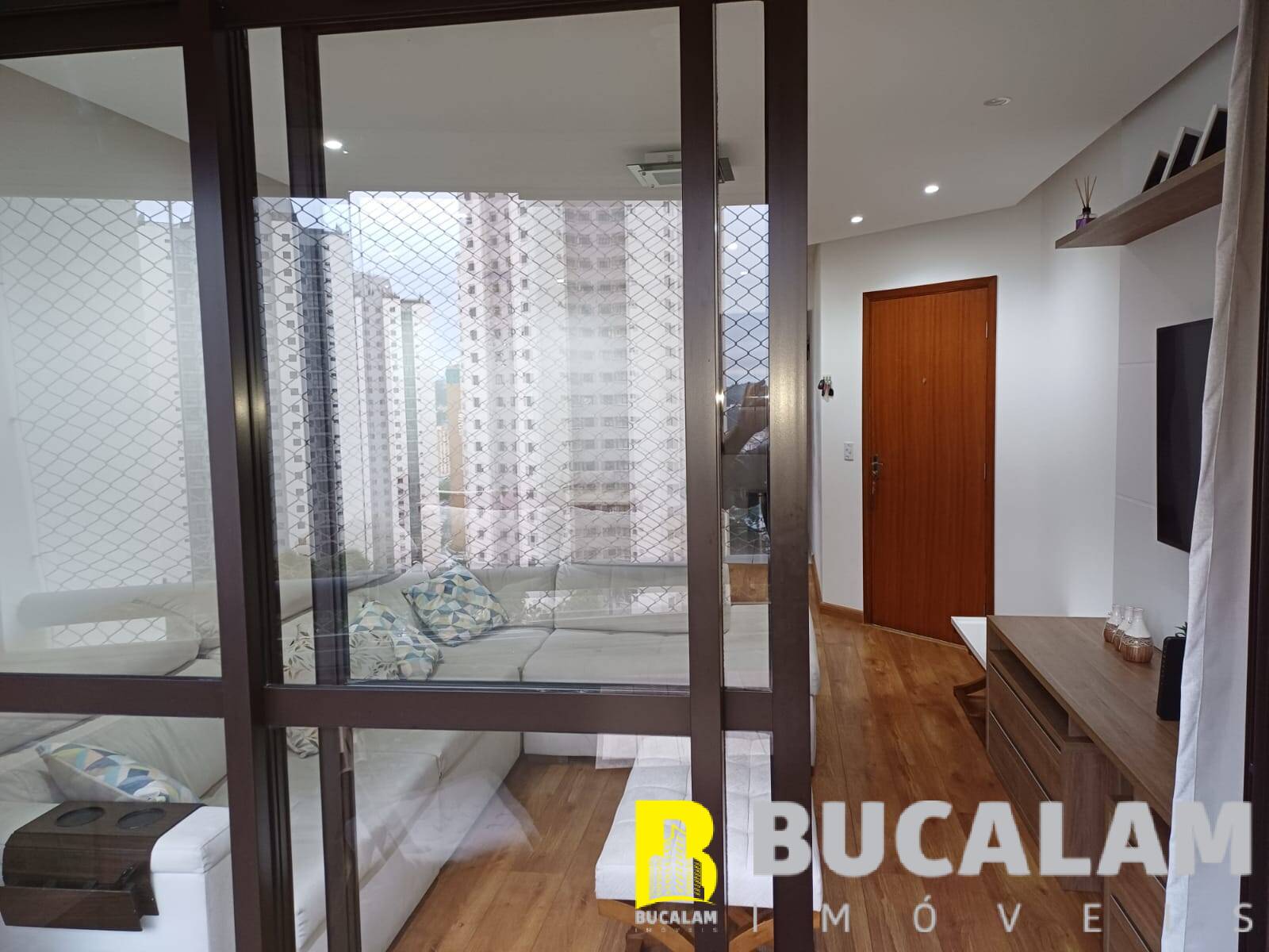 Apartamento à venda com 3 quartos, 112m² - Foto 3