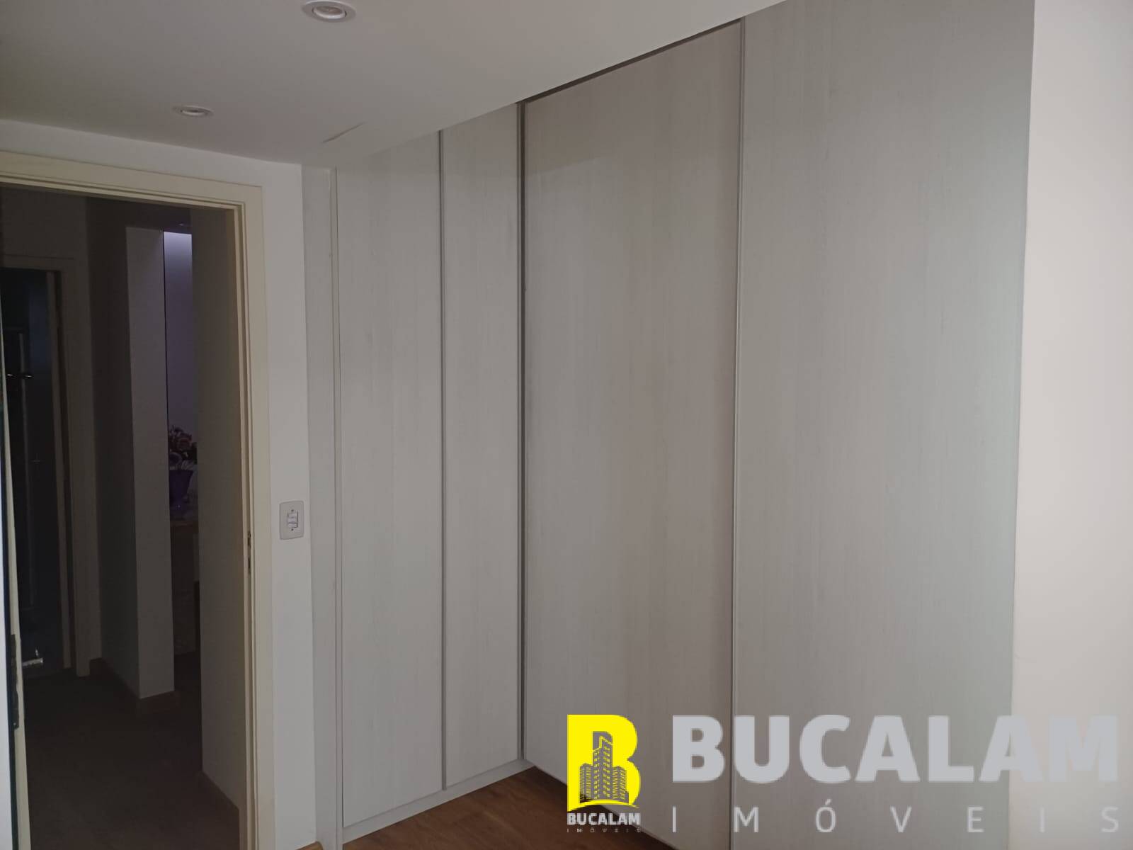 Apartamento à venda com 3 quartos, 112m² - Foto 19