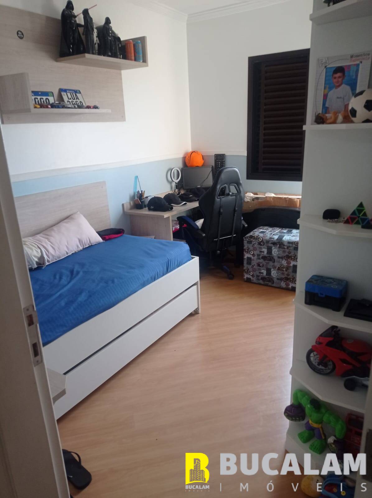 Apartamento à venda com 3 quartos, 77m² - Foto 3