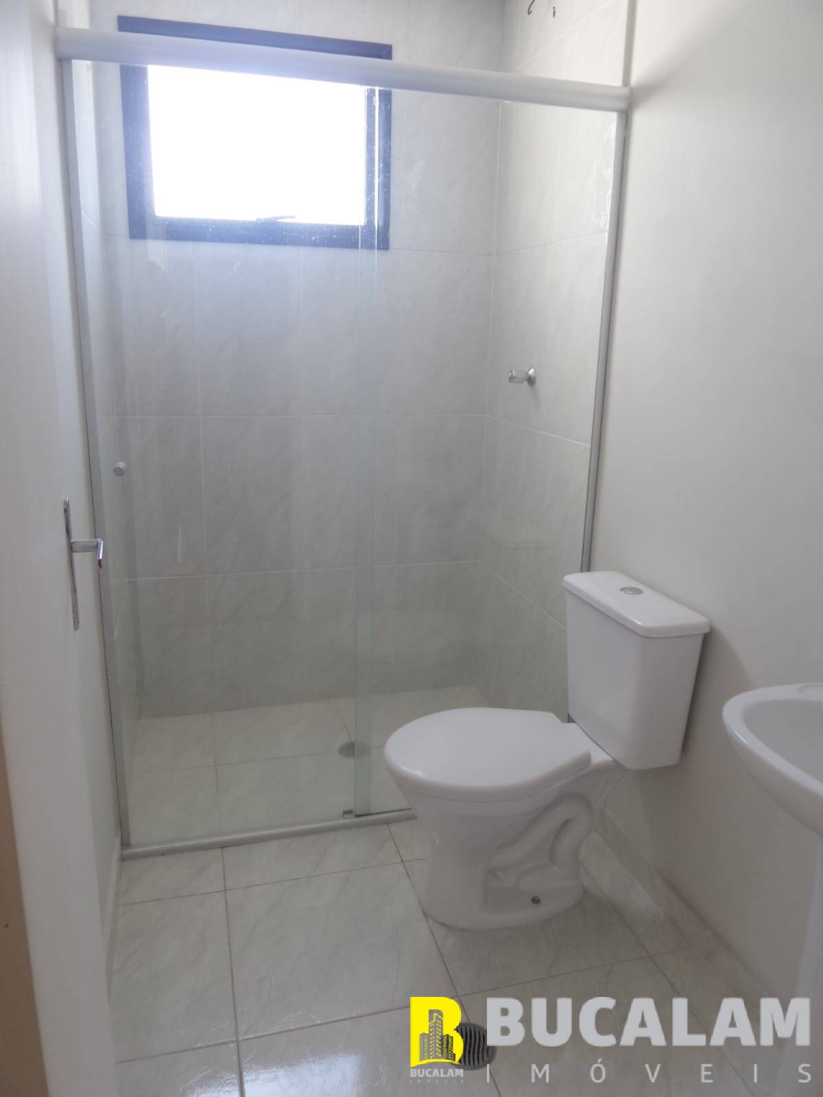 Apartamento para alugar com 3 quartos, 76m² - Foto 3