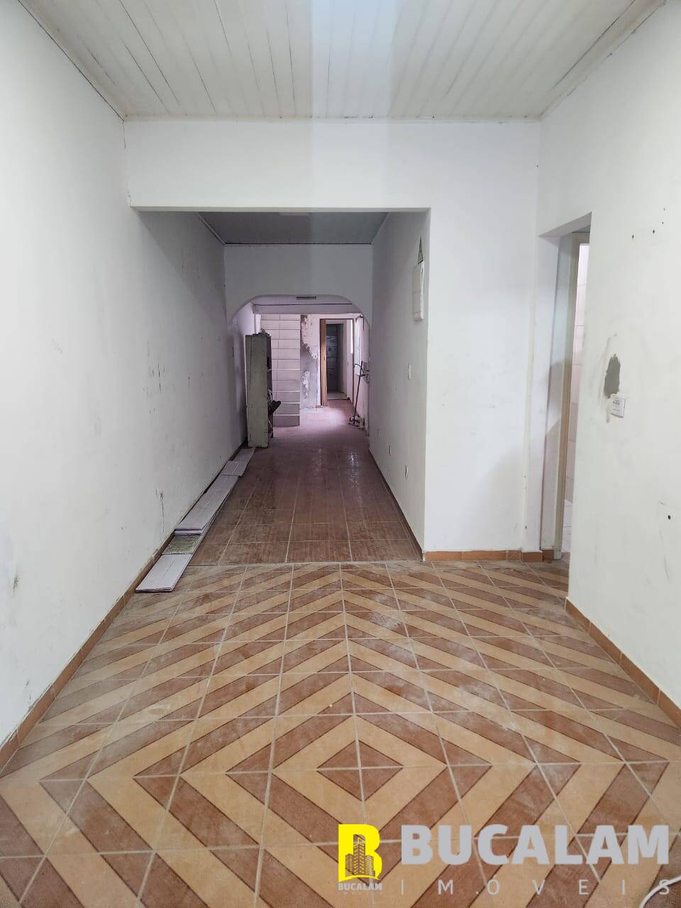 Casa à venda com 3 quartos, 150m² - Foto 4