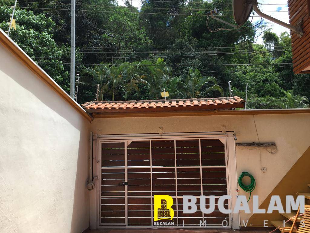 Casa à venda com 4 quartos, 260m² - Foto 19