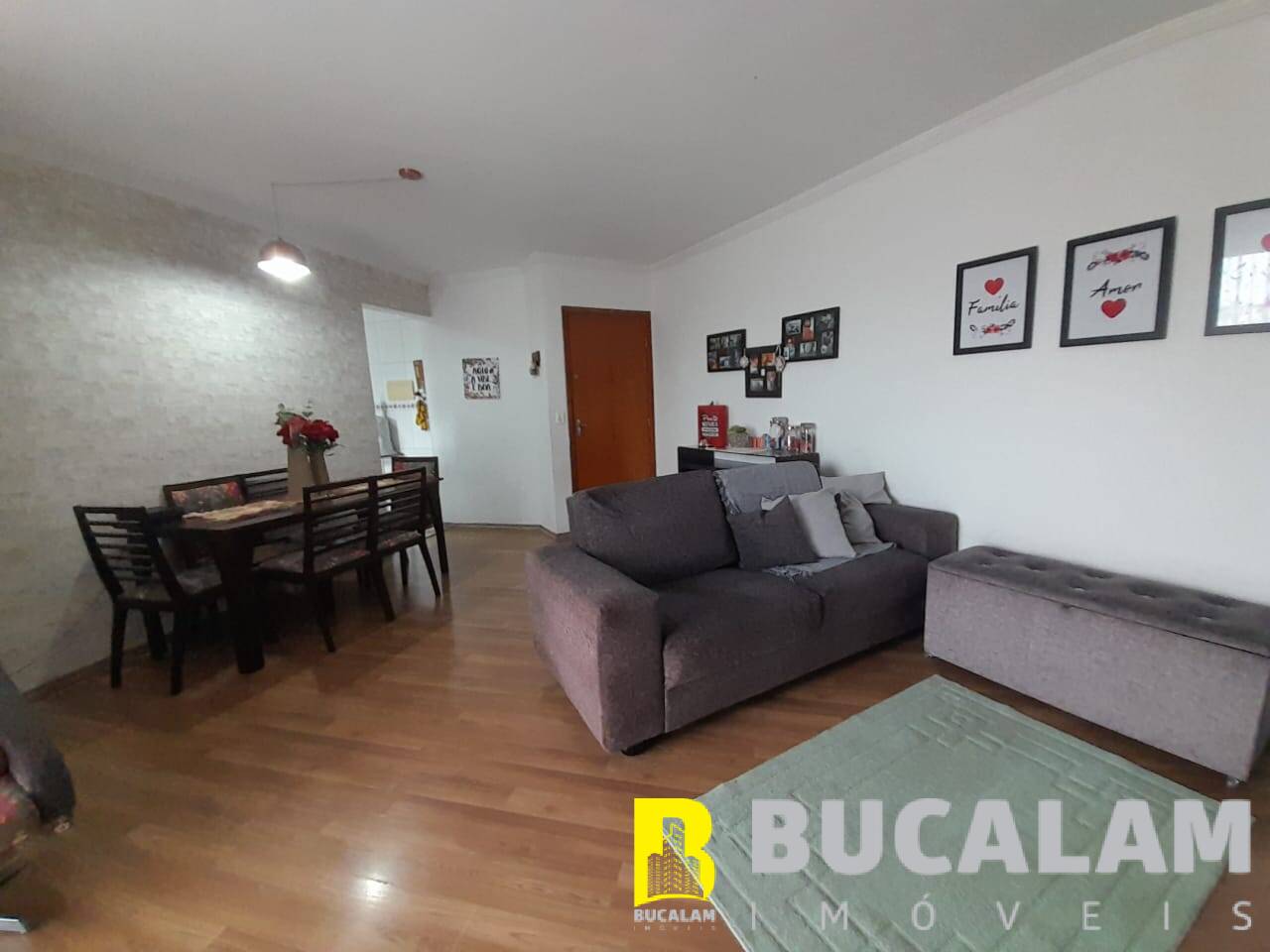 Apartamento à venda com 2 quartos, 68m² - Foto 3