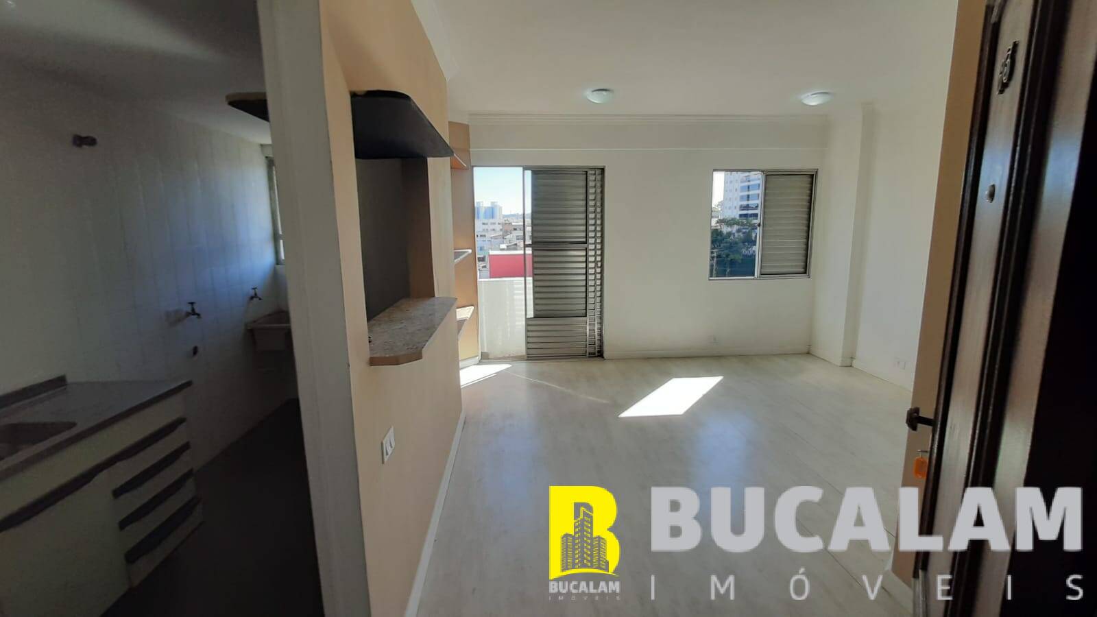 Apartamento à venda com 1 quarto, 37m² - Foto 4