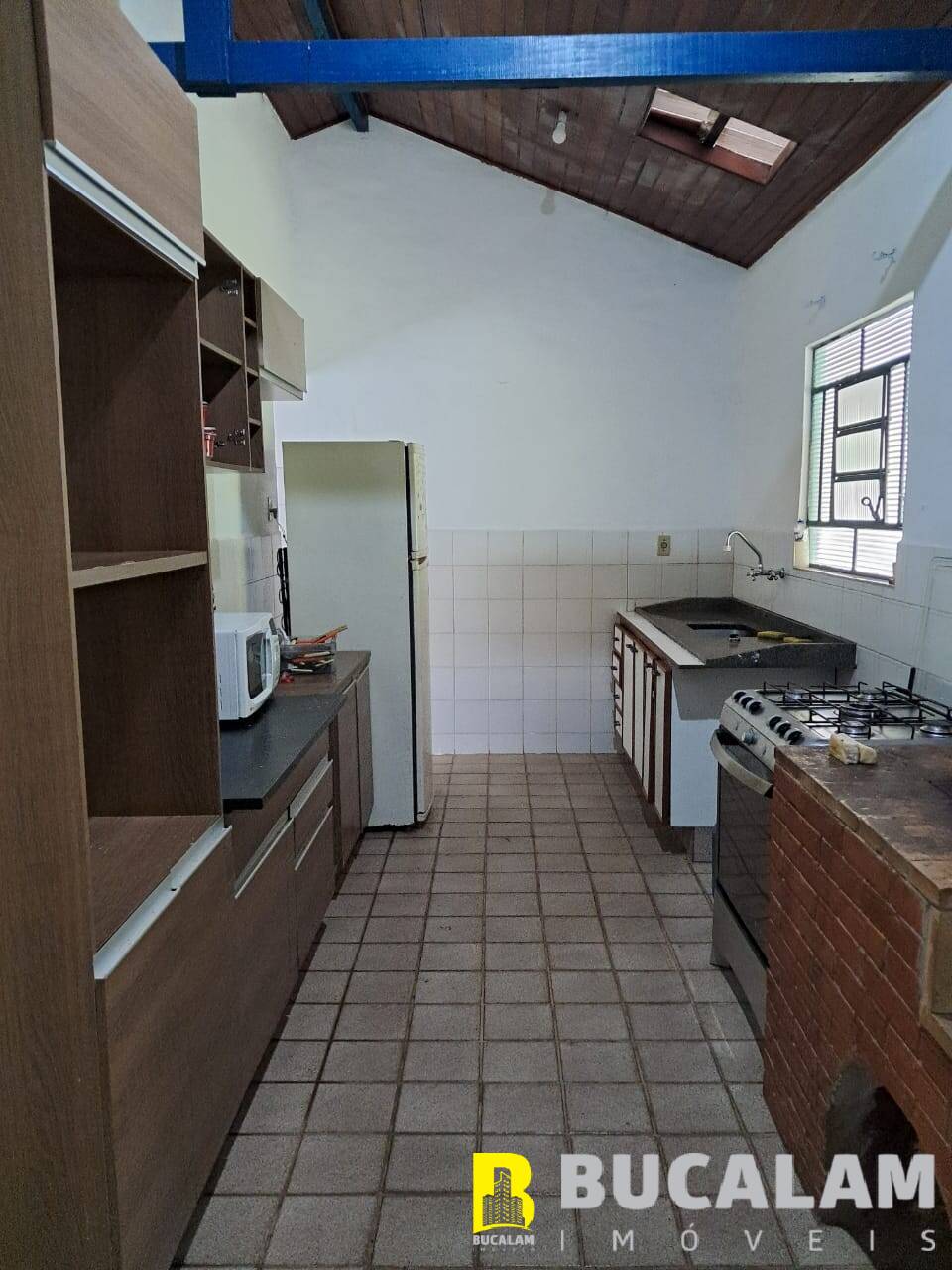 Casa à venda com 2 quartos, 2000m² - Foto 25