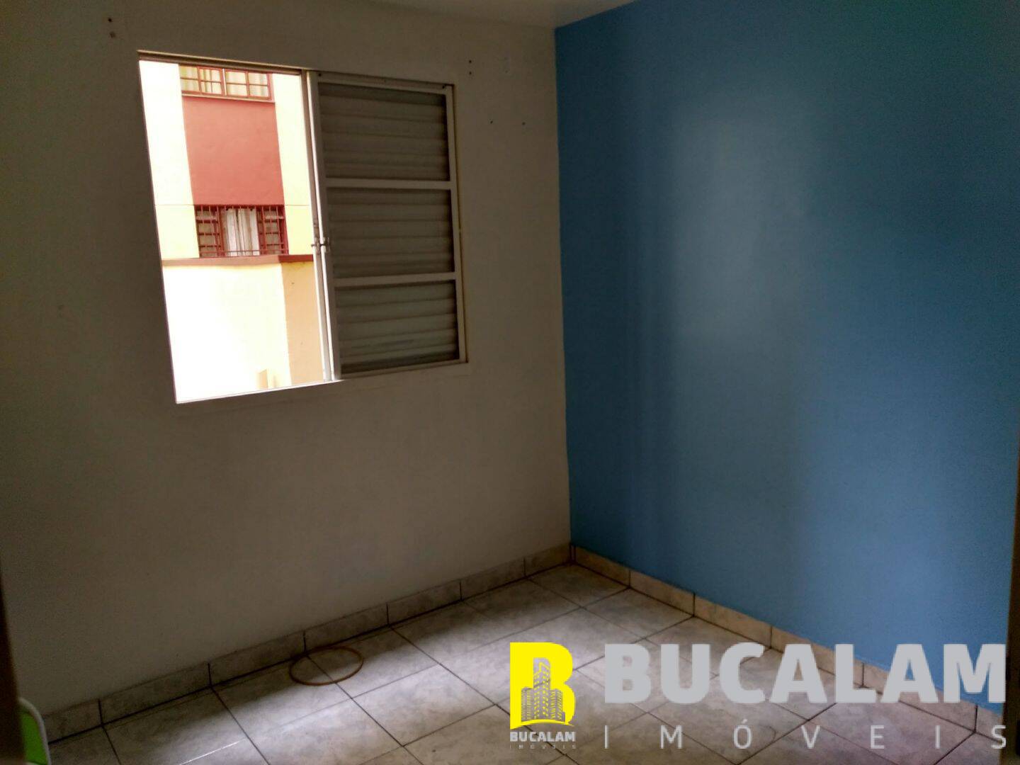 Apartamento à venda com 2 quartos, 51m² - Foto 3