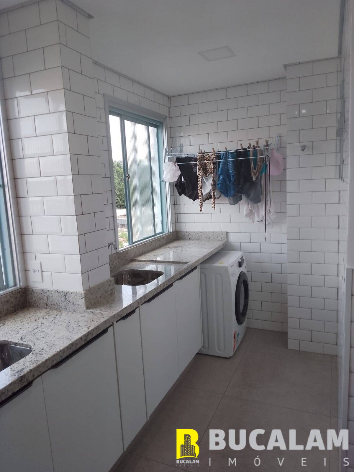 Apartamento à venda com 2 quartos, 56m² - Foto 2