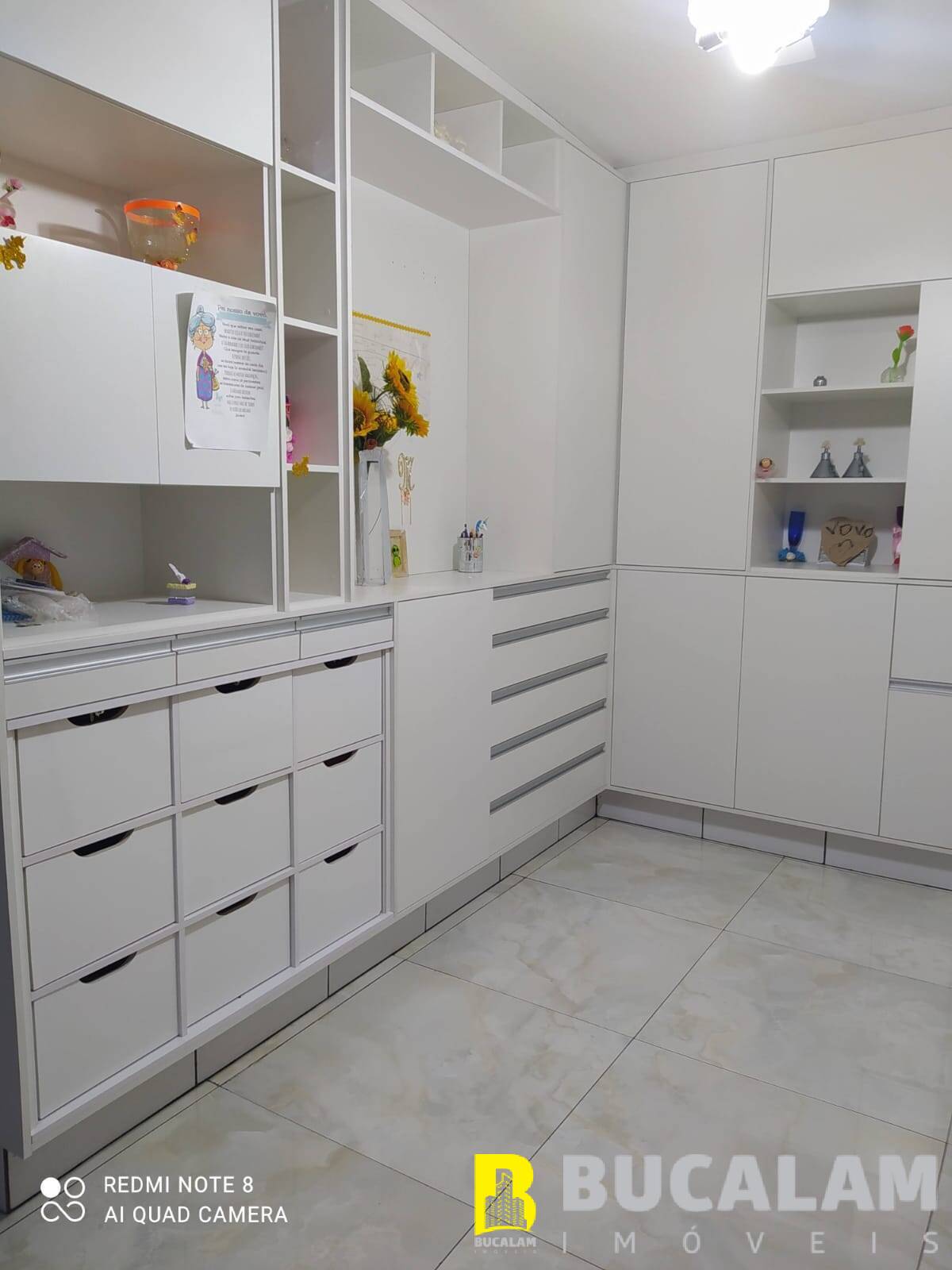 Casa à venda com 5 quartos, 300m² - Foto 16