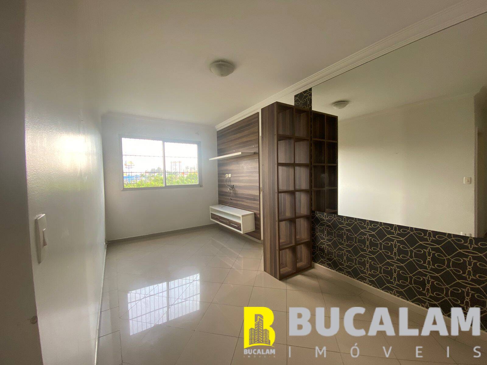 Apartamento à venda com 2 quartos, 60m² - Foto 4