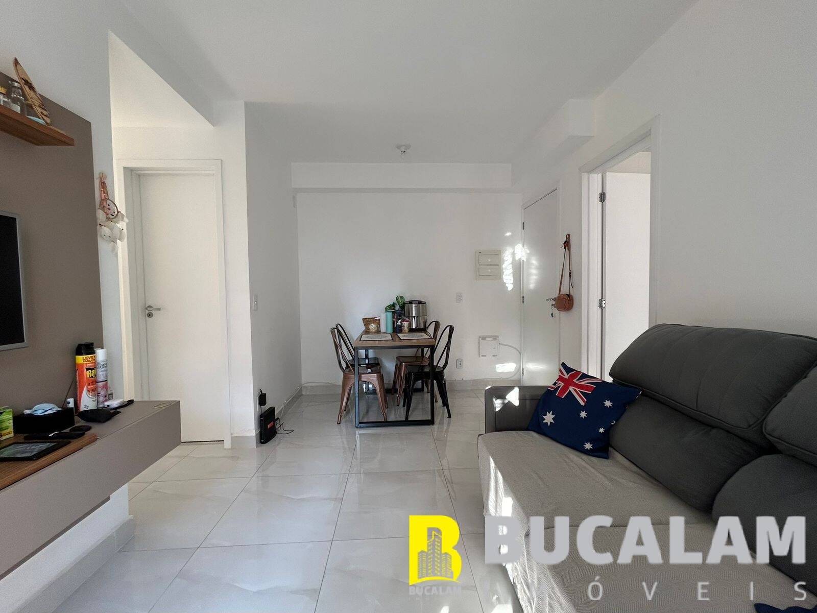 Apartamento à venda com 2 quartos, 56m² - Foto 4