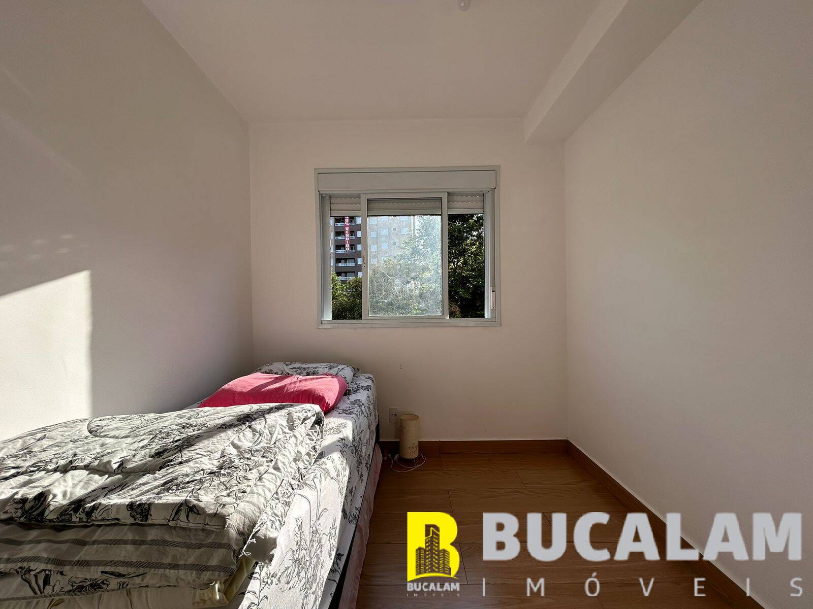 Apartamento à venda com 2 quartos, 56m² - Foto 12