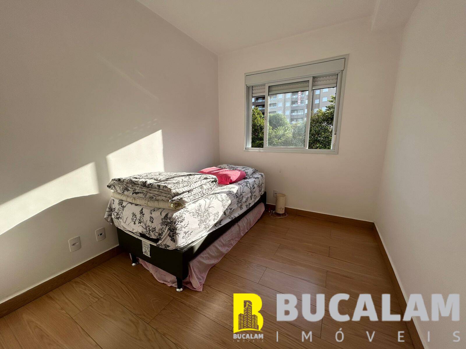 Apartamento à venda com 2 quartos, 56m² - Foto 13